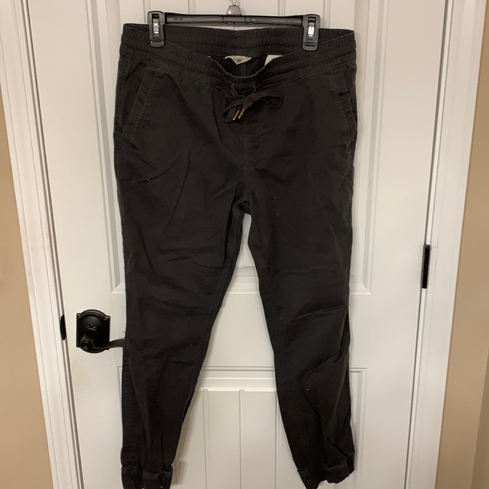Large grey urban pipeline cargo/khakis jogger pants